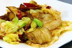 白菜回锅肉的做法 白菜回锅肉怎么做