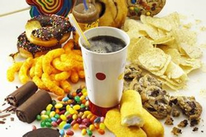 常吃垃圾食品会使人变暴力