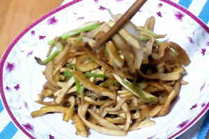 干煸豆干杏鲍菇的做法 干煸豆干杏鲍菇怎么做