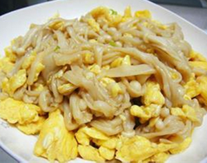 金针菇炒鸡蛋的做法 金针菇炒蛋怎么做