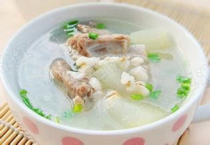 冬瓜炖排骨的做法