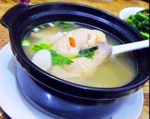 药膳鱼汤的做法 药膳鱼汤怎么做