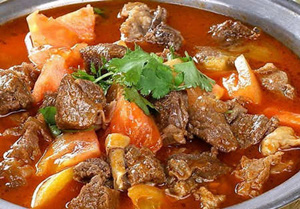 炖牛肉的家常做法 炖牛肉的家常做法是怎样的