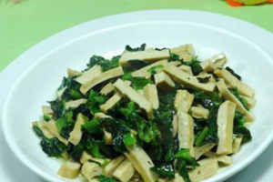 莴笋叶炒豆腐干怎么做 莴笋叶炒豆腐干的做法