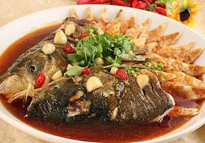 鱼头泡饼的做法