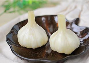 家常腌糖蒜的方法