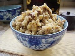 ������ɫС��֮��������������