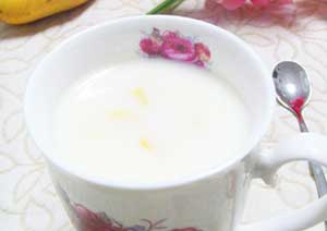 â������������