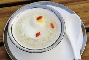 家常醪糟鸡蛋的做法
