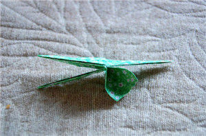 幸运四叶草折纸方法手工教程图解