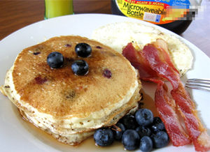 蓝莓松饼的做法 健康早餐之蓝莓松饼