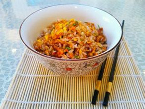 酱油炒饭怎么做好吃