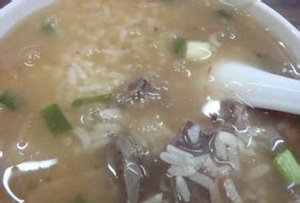 莲藕鸭肉粥的做法