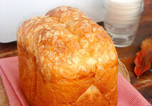 杏仁大面包的做法 面包攻略之杏仁大面包