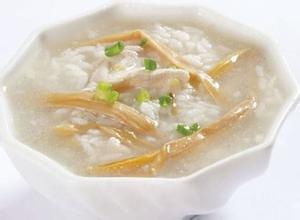 养生粥大全之排骨鱿鱼粥的做法