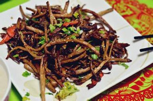 干煸茶树菇的做法
