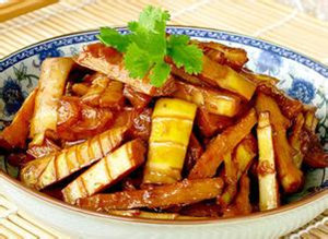 家常油焖笋的做法