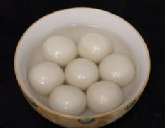 �Ĵ�С�Ե�������ȫ֮����Բ�Ʒ�