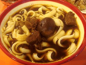 太原美食之家庭版刀拨面的做法