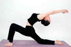 �����٤��������Ů�ܾ�ˮͰ��