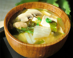 豆腐味增汤的做法 日系美食之豆腐味增汤
