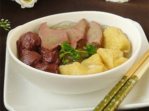 南京特色美食之鸭血粉丝汤的做法