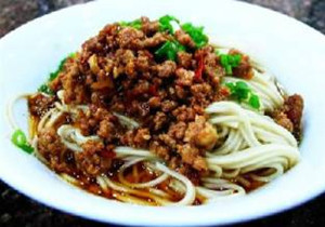 北京特色美食之炸酱面的做法