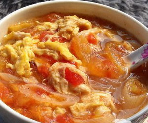 西红柿粉丝汤