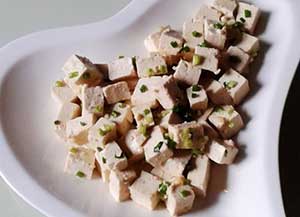 小葱拌豆腐的做法