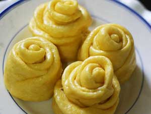 玫瑰花卷的做法