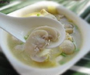 口蘑豆腐汤