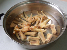 鸡爪花生汤做法 如何做鸡爪花生汤好吃