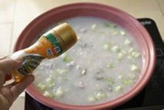 丝瓜粥的做法 如何做蚝仔香芋丝瓜粥