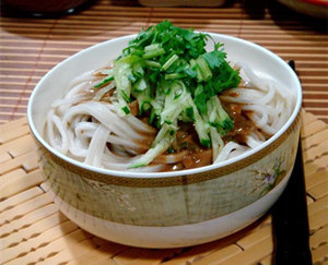 ֥齴 ʳ֥֮齴