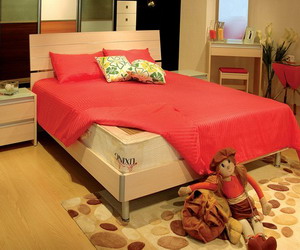 �Ҿ���ɫ��װ��