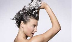 Ů���¾��ڼ���ϴͷ�� ��λ��⾭���ۺ�֢