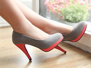 高跟鞋不可乱用创可贴 小心患上接触性皮炎