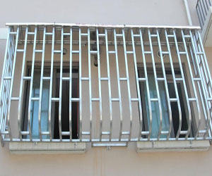 不锈钢防盗窗图片