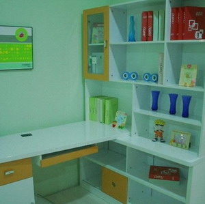 2015写字台效果图