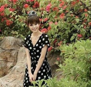 女生约会穿什么好看 夏季约会的穿衣搭配法