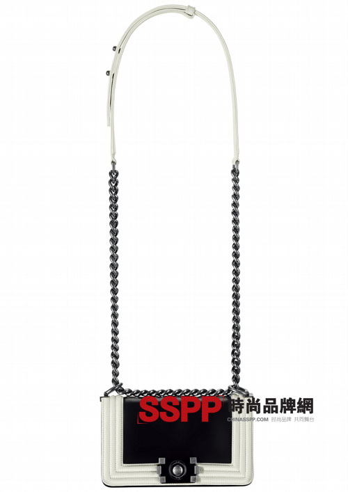 ���ζ������ļ۸� ���ζ����¿�������۸�