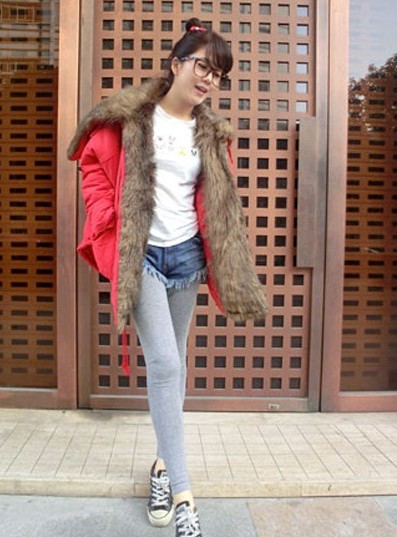 冬季街头潮流街拍 传出时尚潮流风