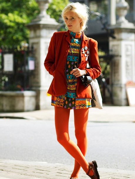 什么颜色的丝袜显瘦 丝袜搭配技巧