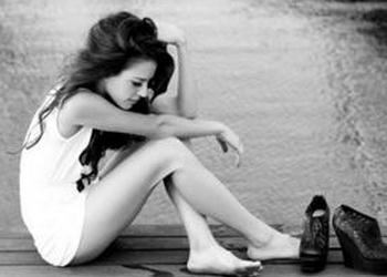 �˸еİ������ ���鲻��ͯ��