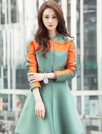 ֣ˬ2015ʱ�д�Ƭ