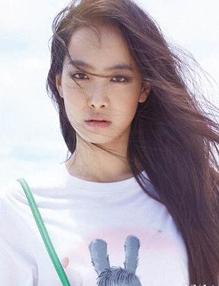 fx组合宋茜小烟熏妆怎么画