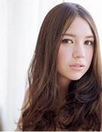 头发硬适合的发型