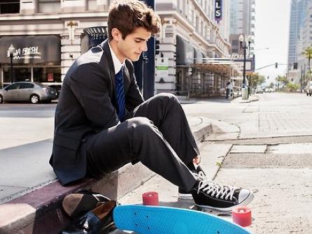 低帮鞋怎么搭配衣服好看