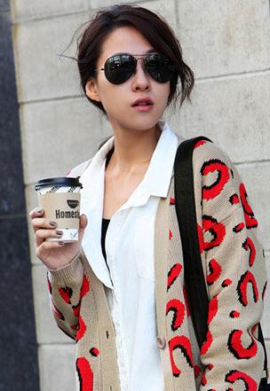 2015ְ��Ů�Է�װ���似��