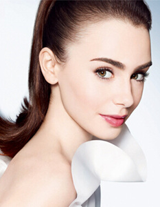 学化妆的基本步骤 学化妆的基本步骤教程